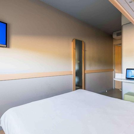 Ibis Budget Amberieu En Bugey/Chateau Gaillard A42 Ngoại thất bức ảnh