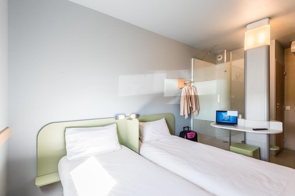 Ibis Budget Amberieu En Bugey/Chateau Gaillard A42 Ngoại thất bức ảnh
